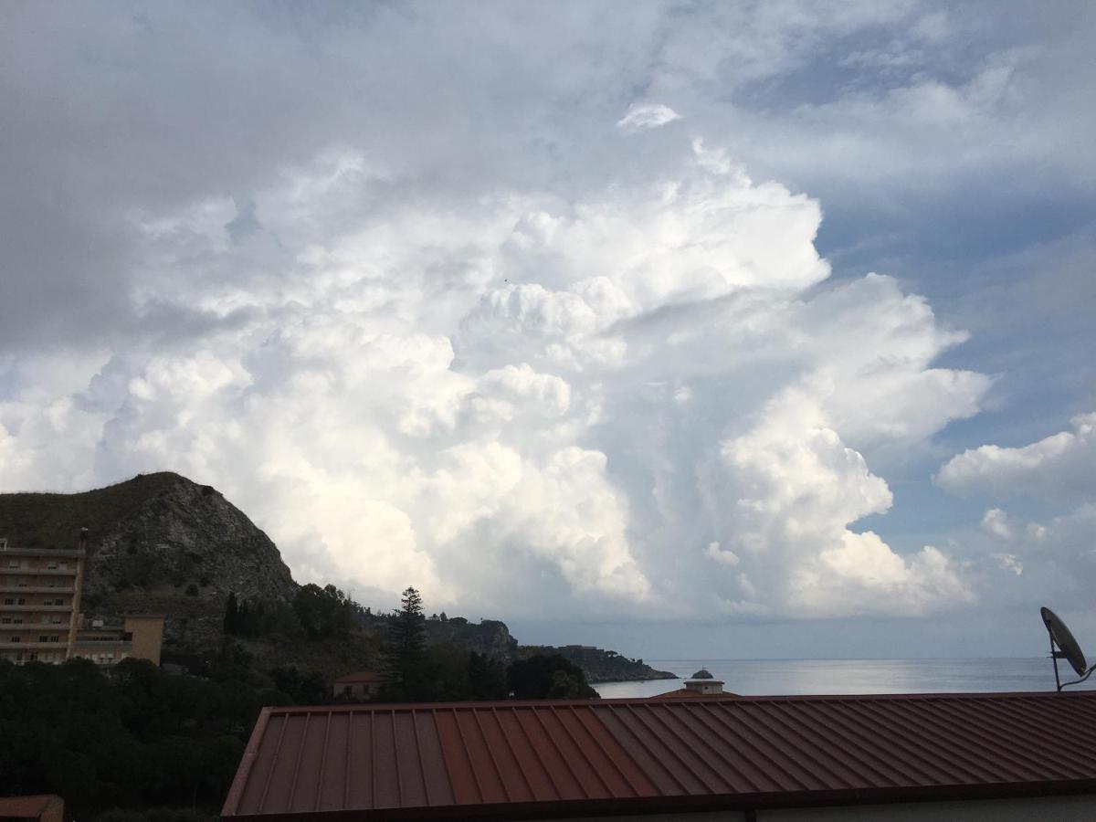 Residence La Fenice Ff Giardini Naxos Luaran gambar